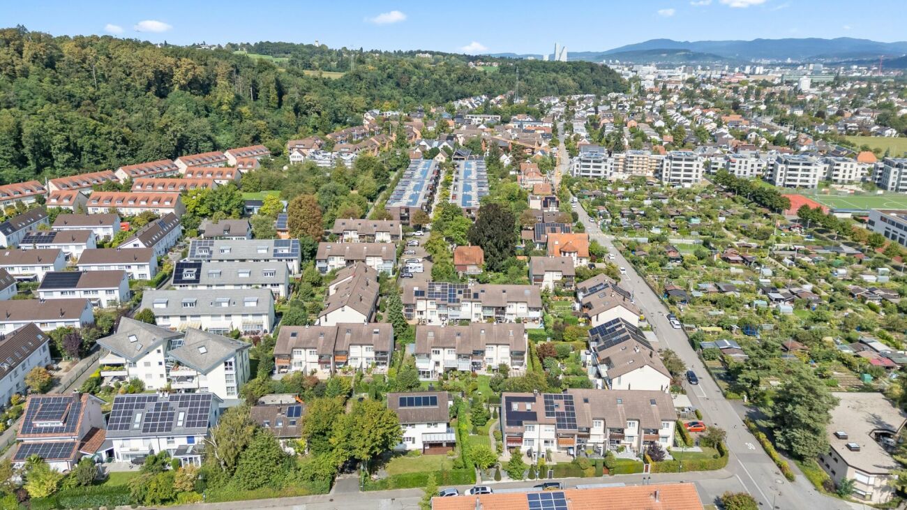 6-Zimmer Einfamilienhaus in unmittelbarer nähe zur ISB sucht Familie – Reinach BL