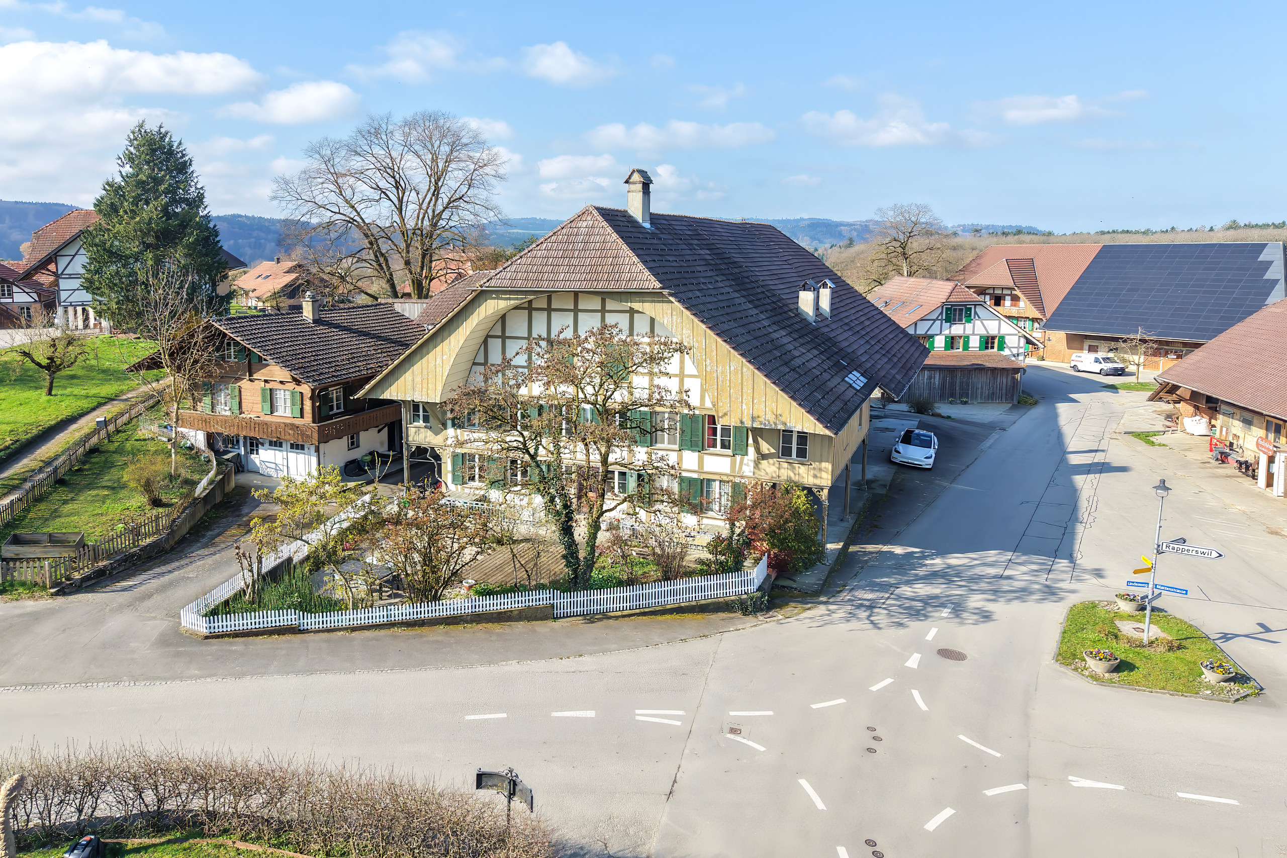 Parzelle mit Bauernhaus, Stöckli und viel Potenzial in Seewil – Seewil