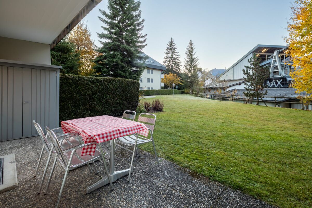 Terrasse mit Gartensitzplatz