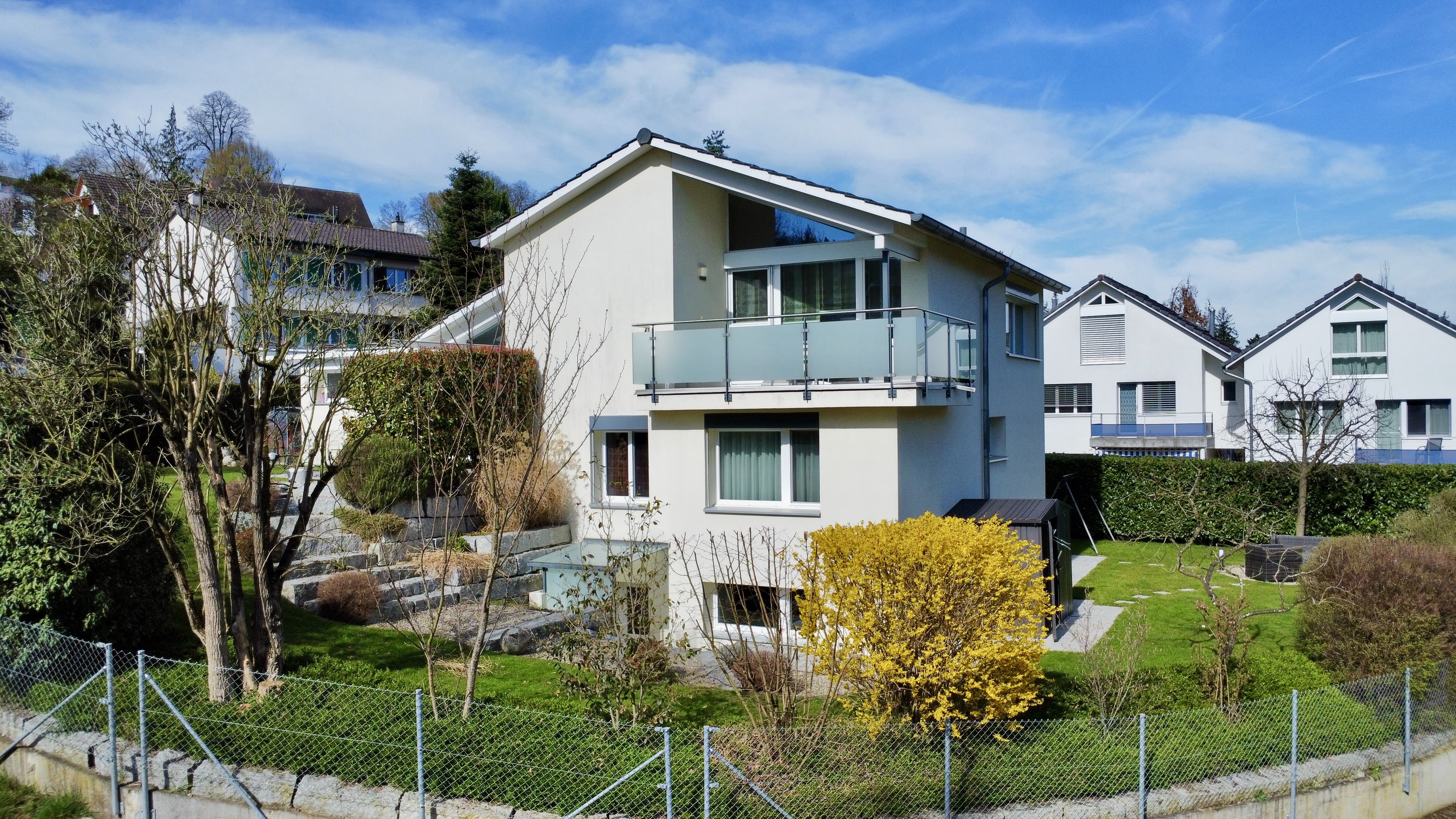 Muttenz: Familienfreundliches 6.5 Zi. EFH auf grosser Parzelle – Muttenz