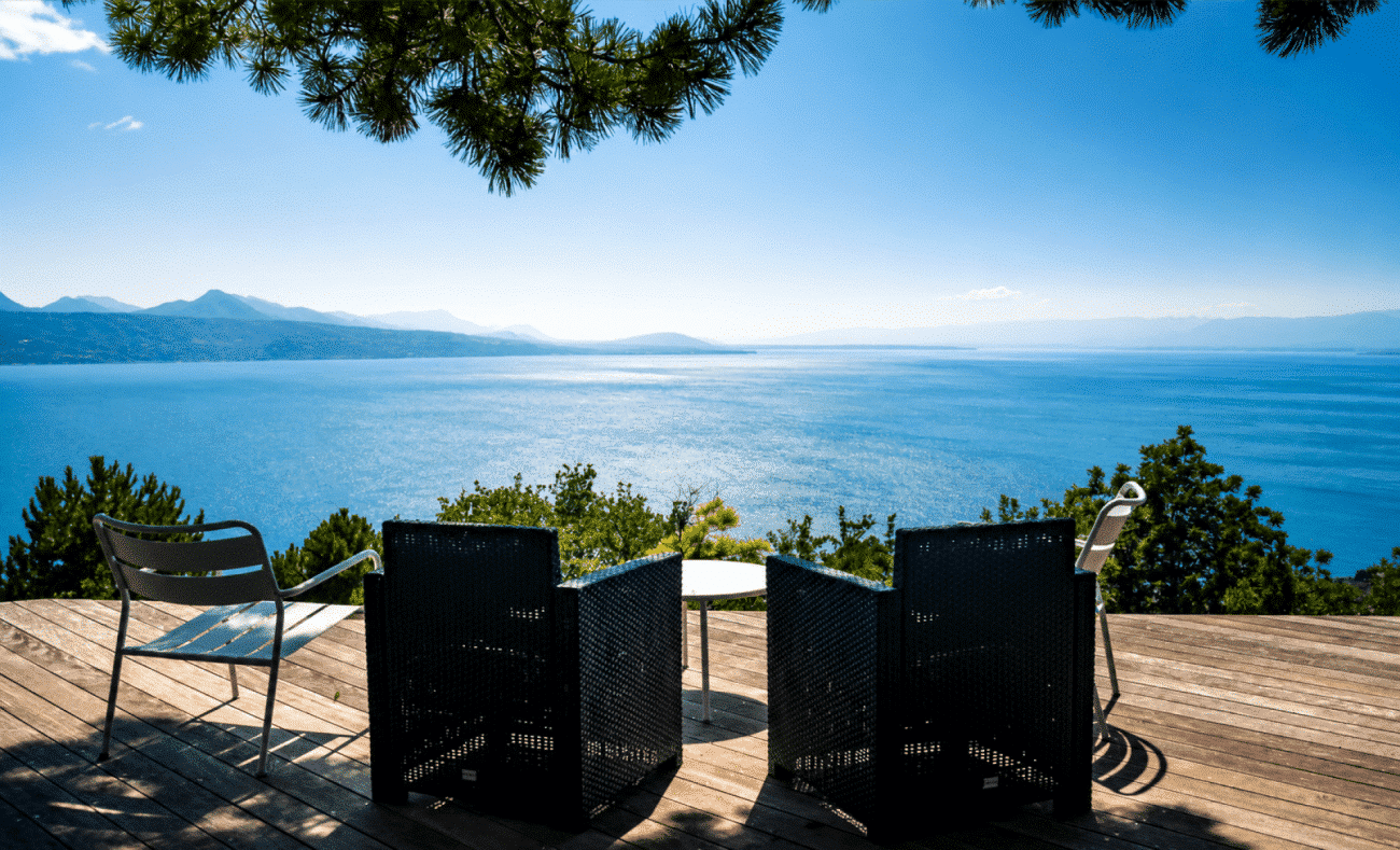 OFF MARKET — EIN ATEMBERAUBENDER AUSBLICK – Grandvaux