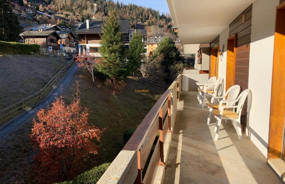 Balkon mit Talblick