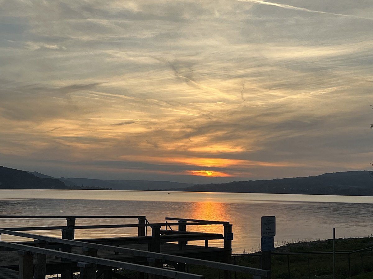 Sonnenuntergang am Wasser