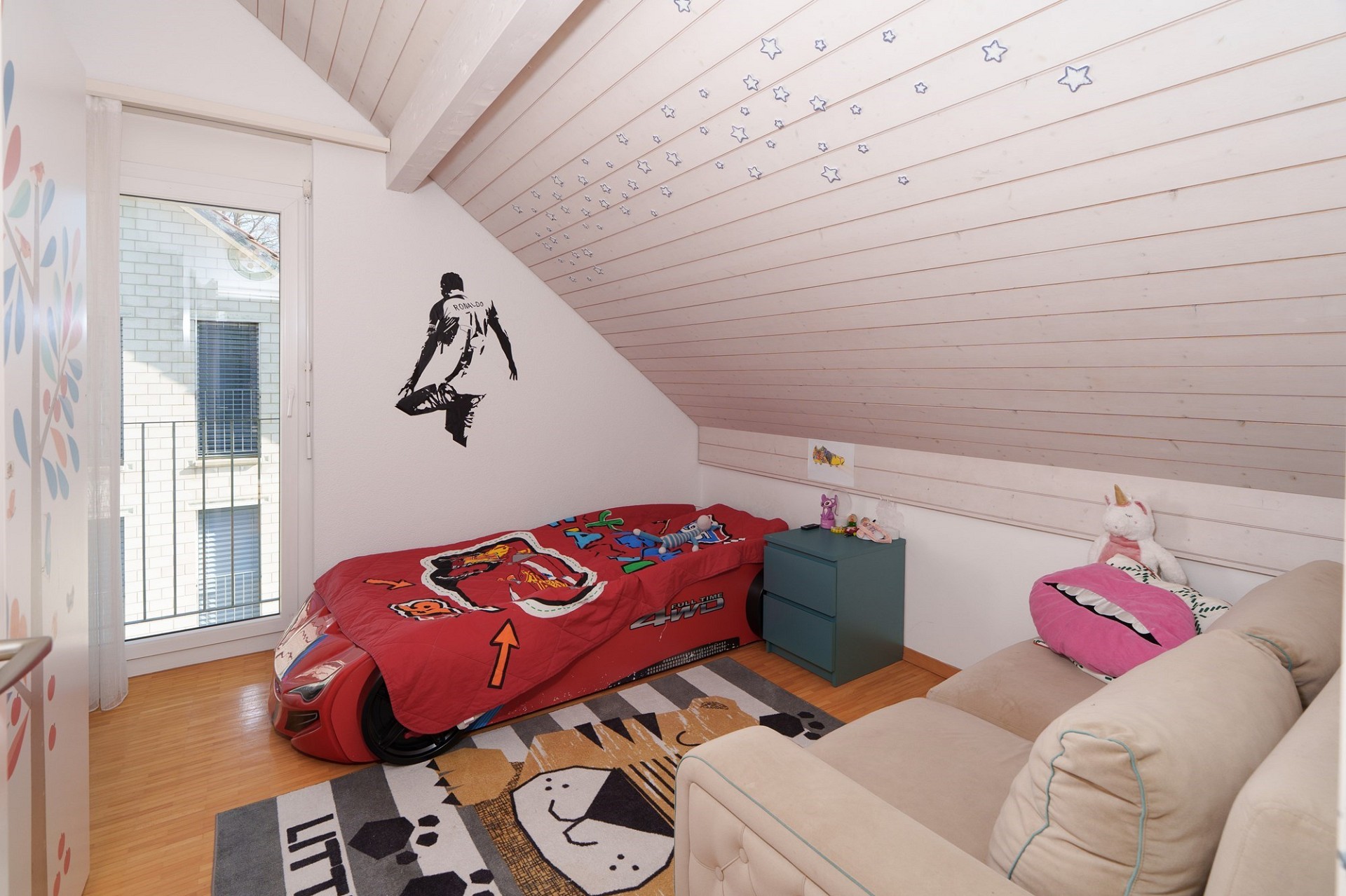 Kinderzimmer unterm Dach