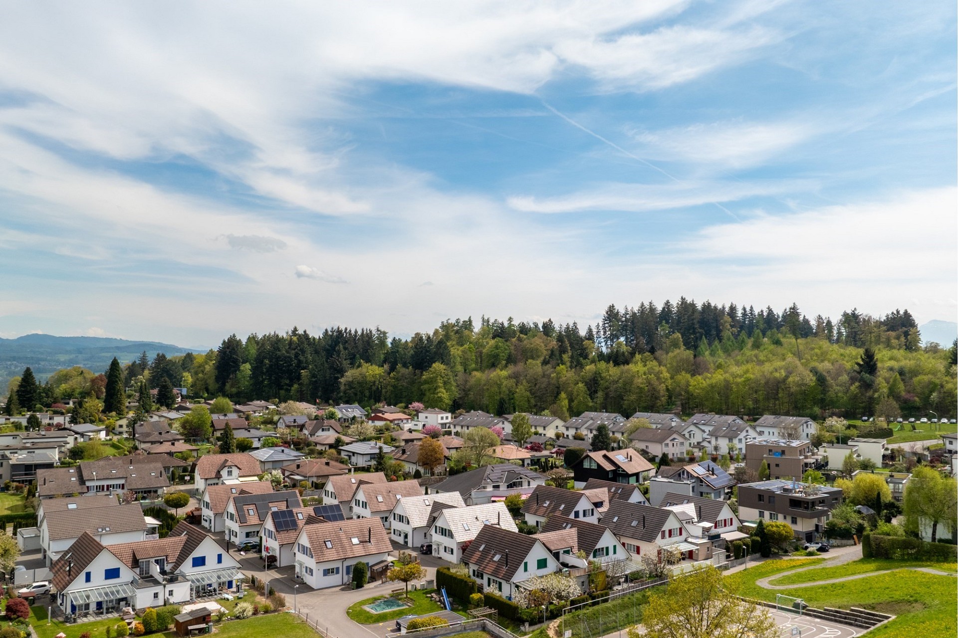 Weitblick über ein Wohnviertel