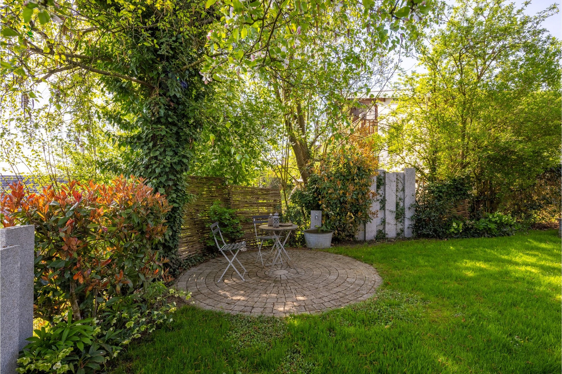 Garten mit Sitzplatz