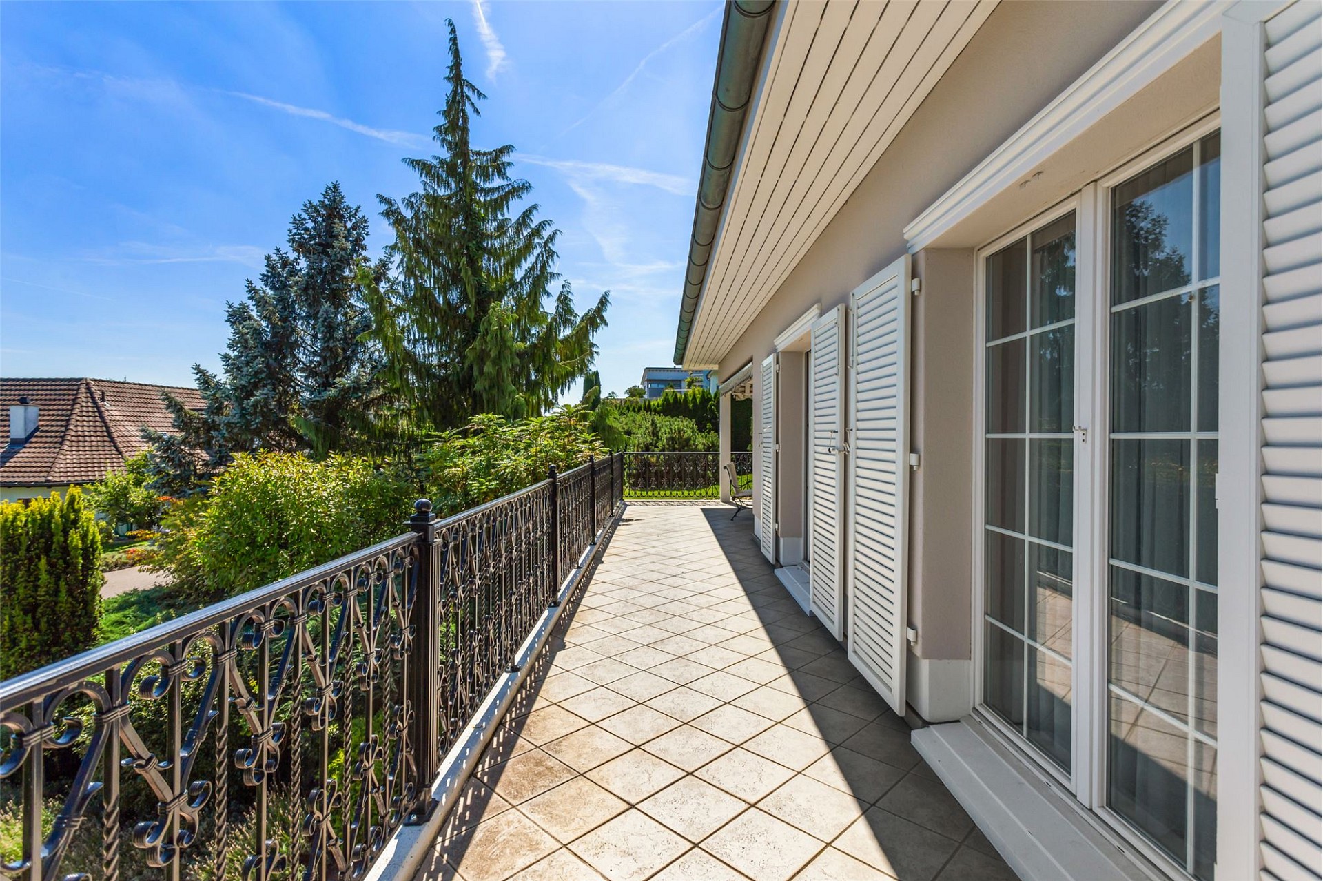 Balkon mit Blick ins Grüne