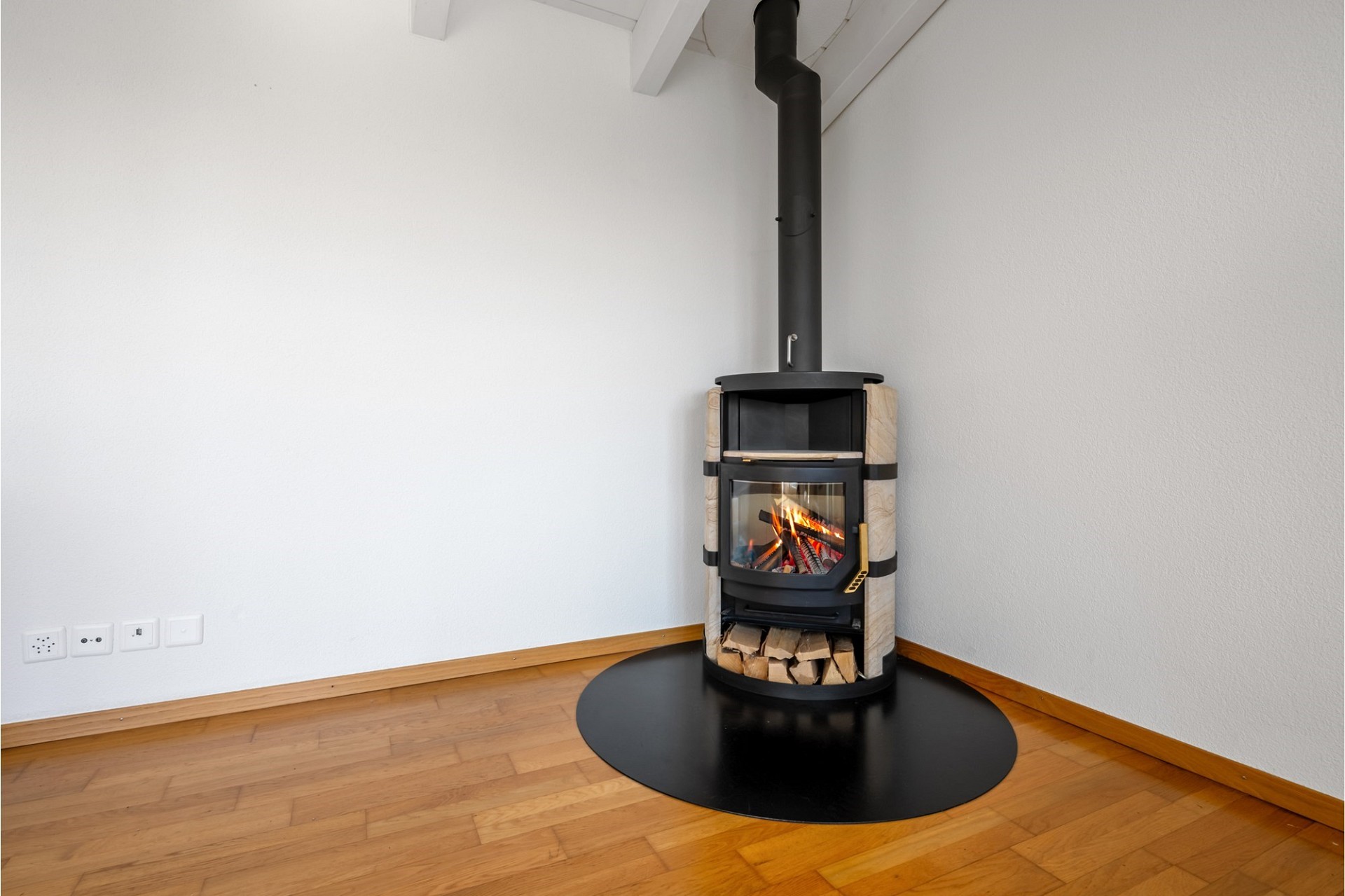 Wohnraum mit Kaminofen