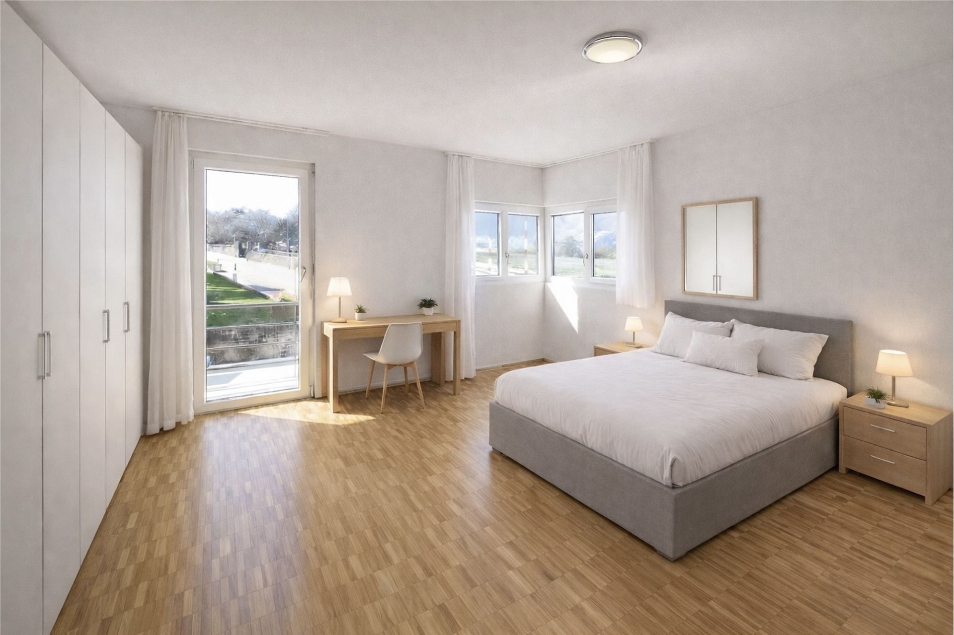 Helles Schlafzimmer mit Balkonzugang