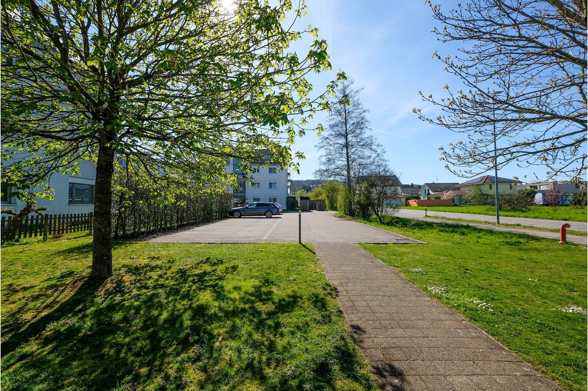 Ruhige Wohnanlage mit Grünflächen