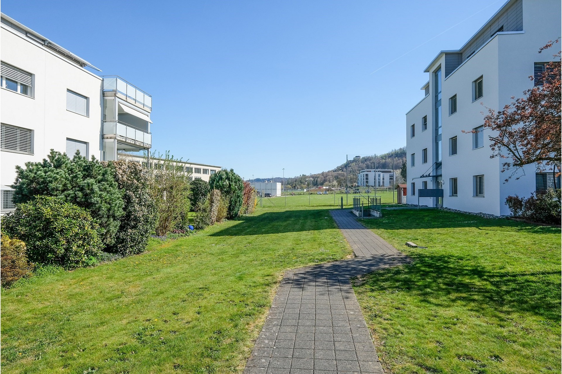 Wohnanlage mit Grünfläche