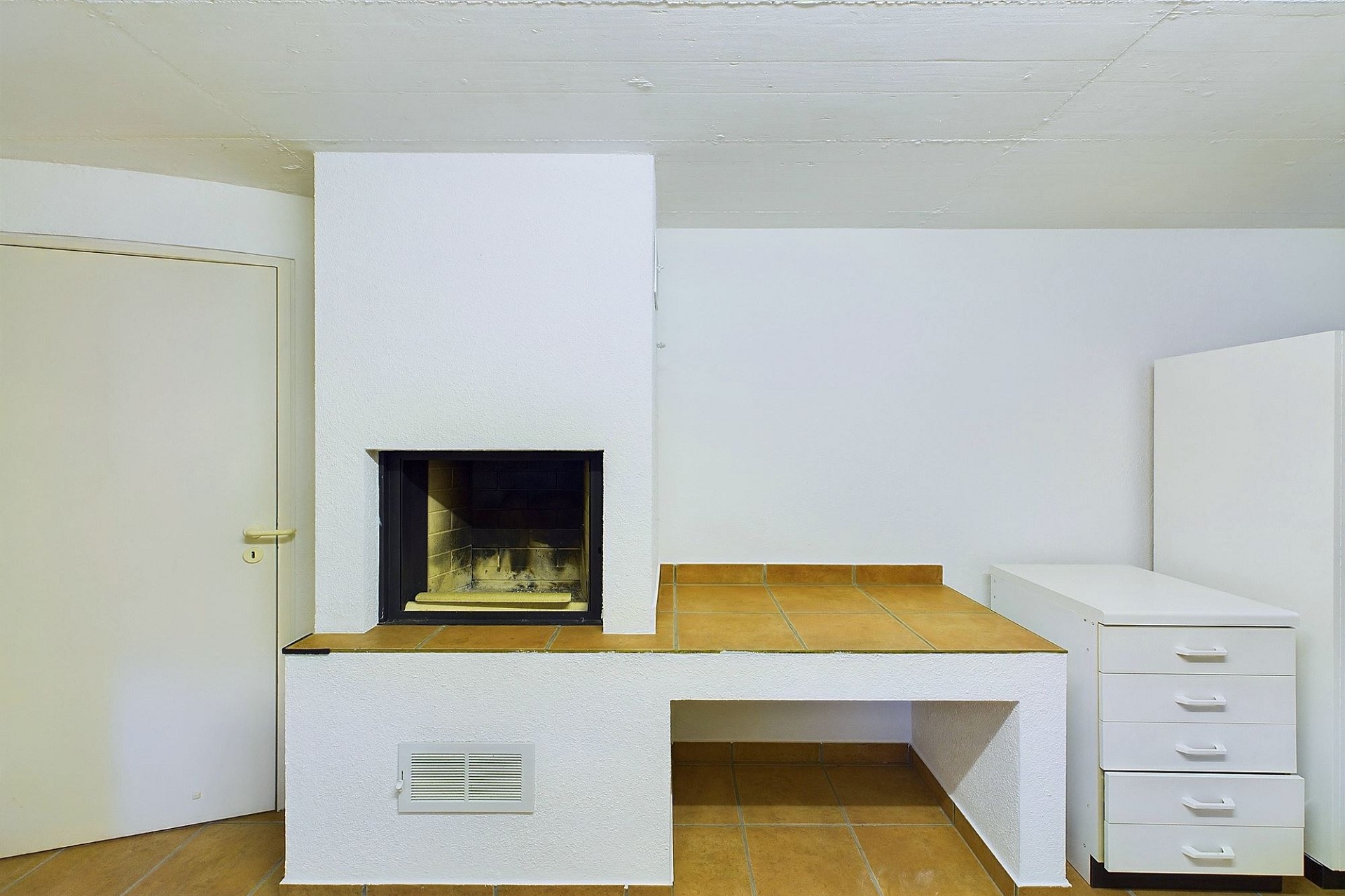 Wohnraum mit Kamin