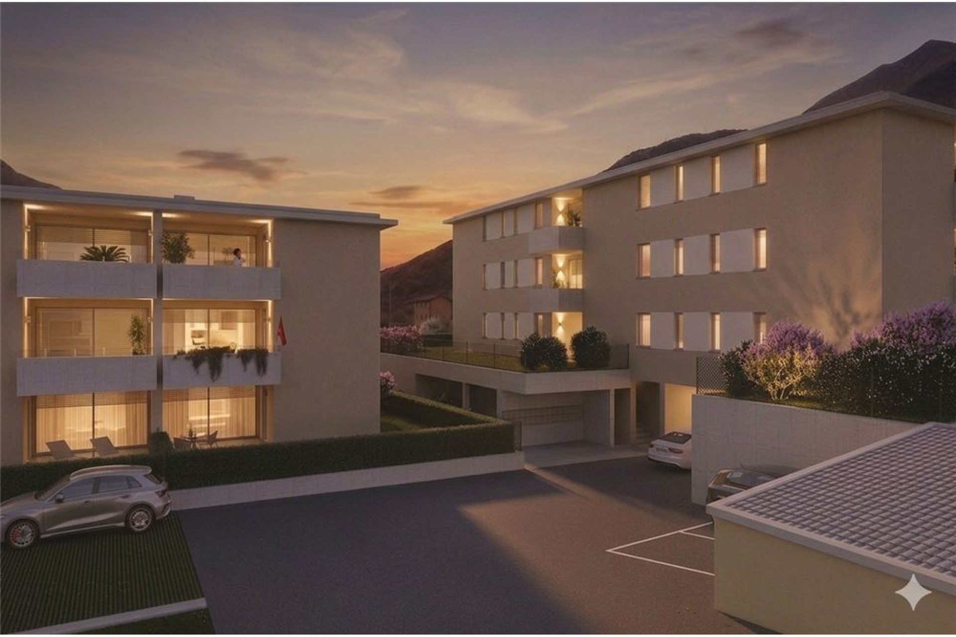 Moderne Wohnanlage bei Sonnenuntergang