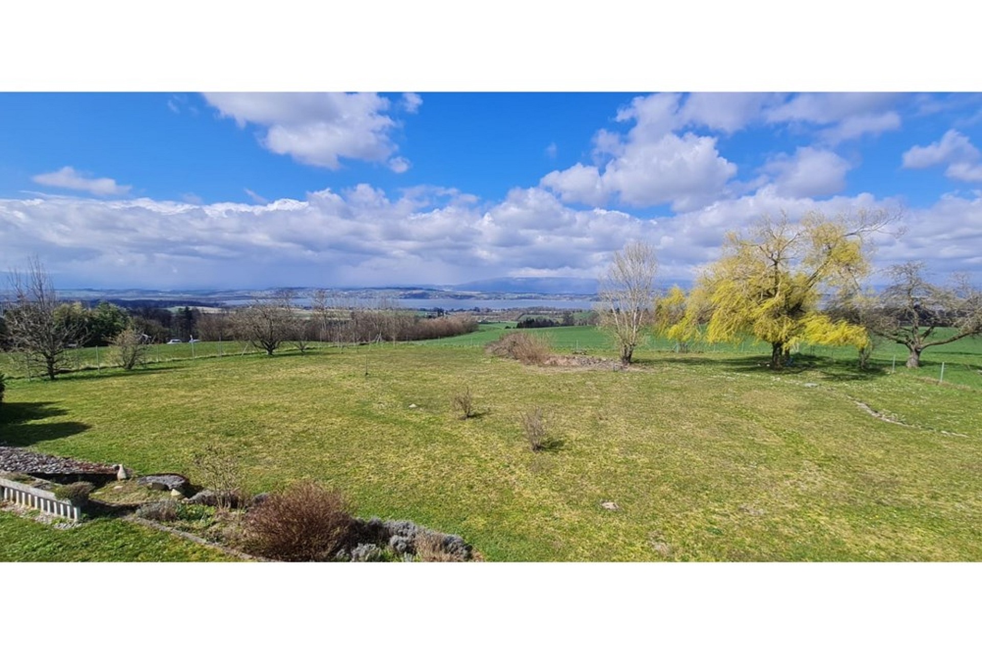 Landschafts- und Gartenblick