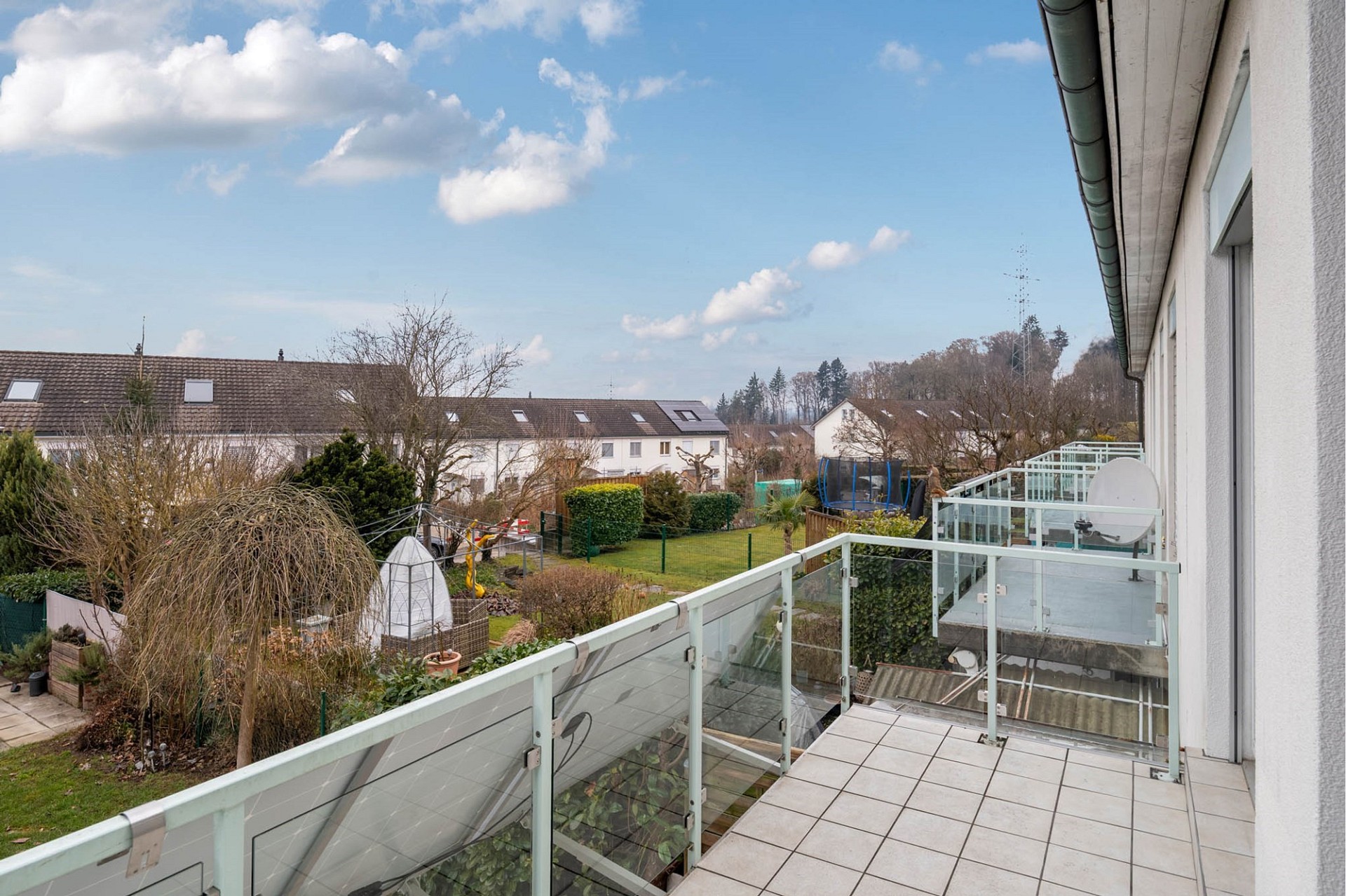 Balkon mit Gartenblick