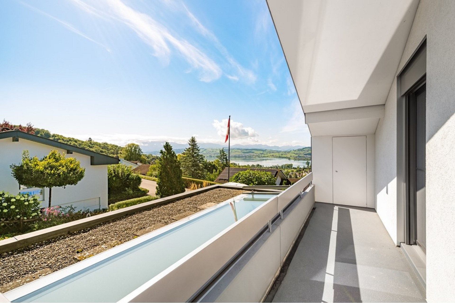 Balkon mit Seeblick