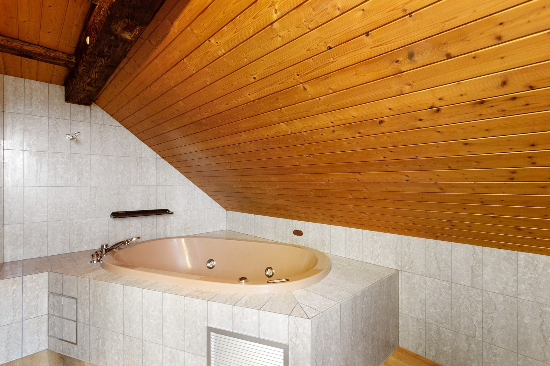 Dachbad mit Whirlpool