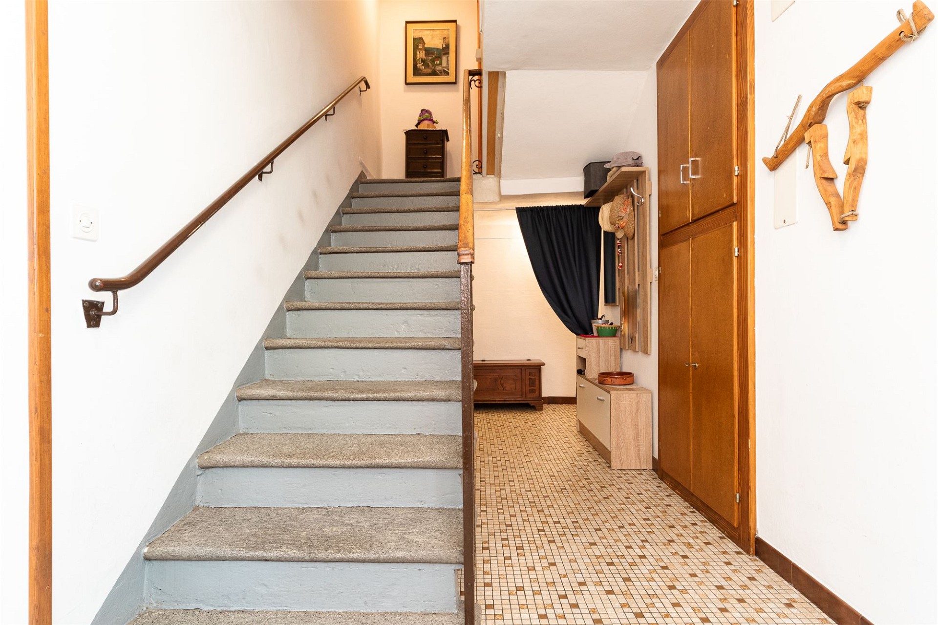 Treppenhaus mit Flur