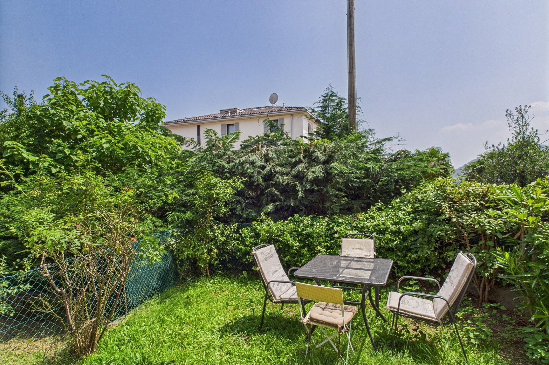 Garten mit Sitzgruppe