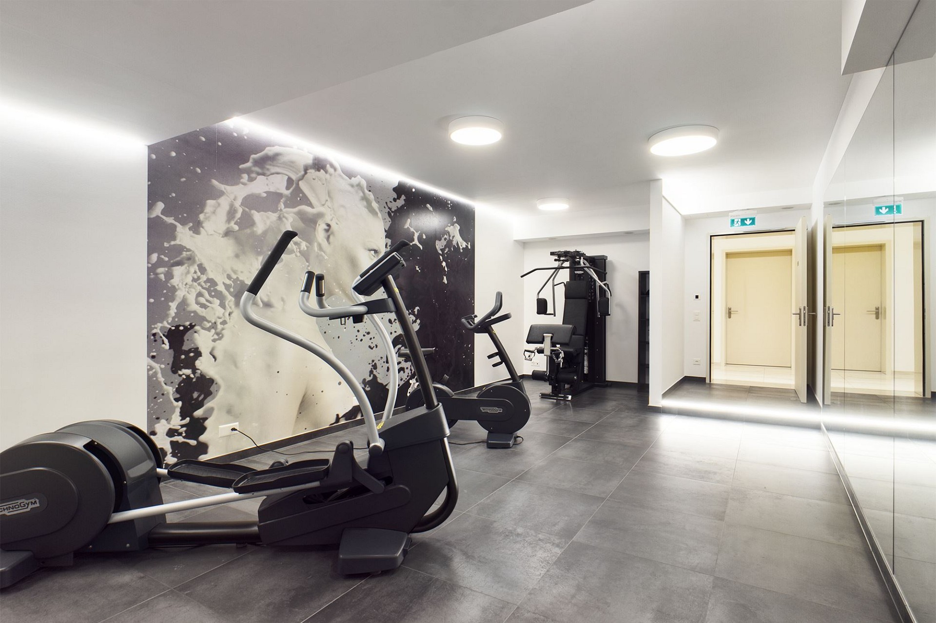 Moderner Fitnessraum