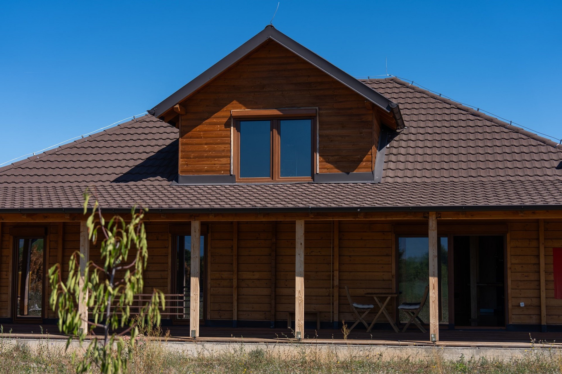 Holzhaus mit Satteldach