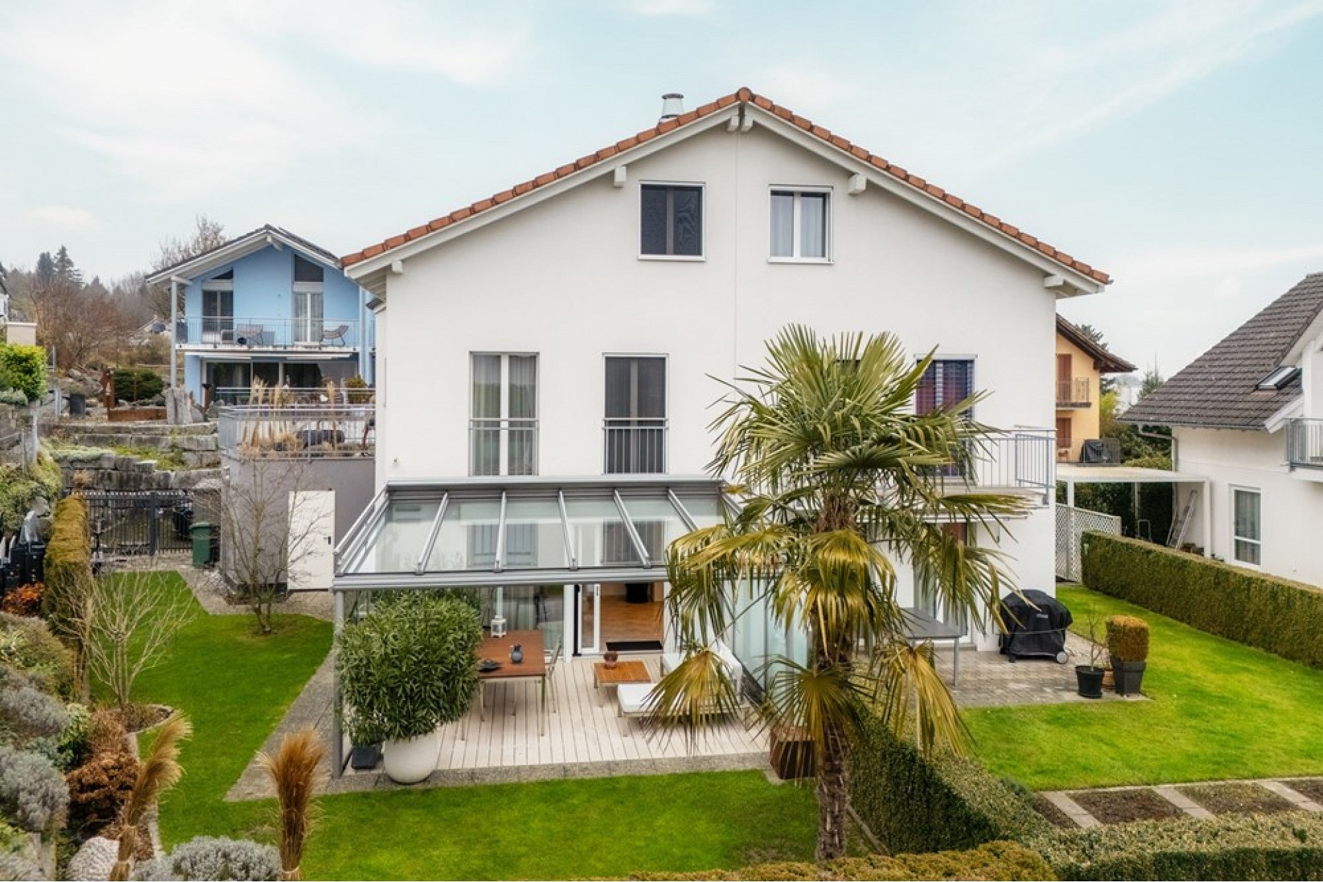 Einfamilienhaus mit Garten und Terrasse