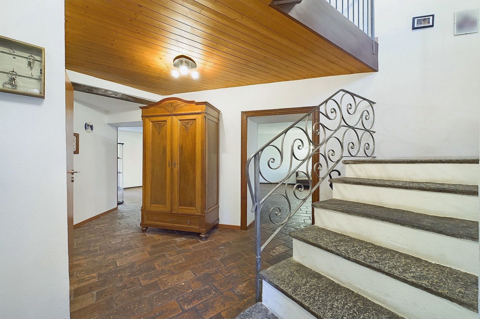 Eingangsbereich mit Treppe
