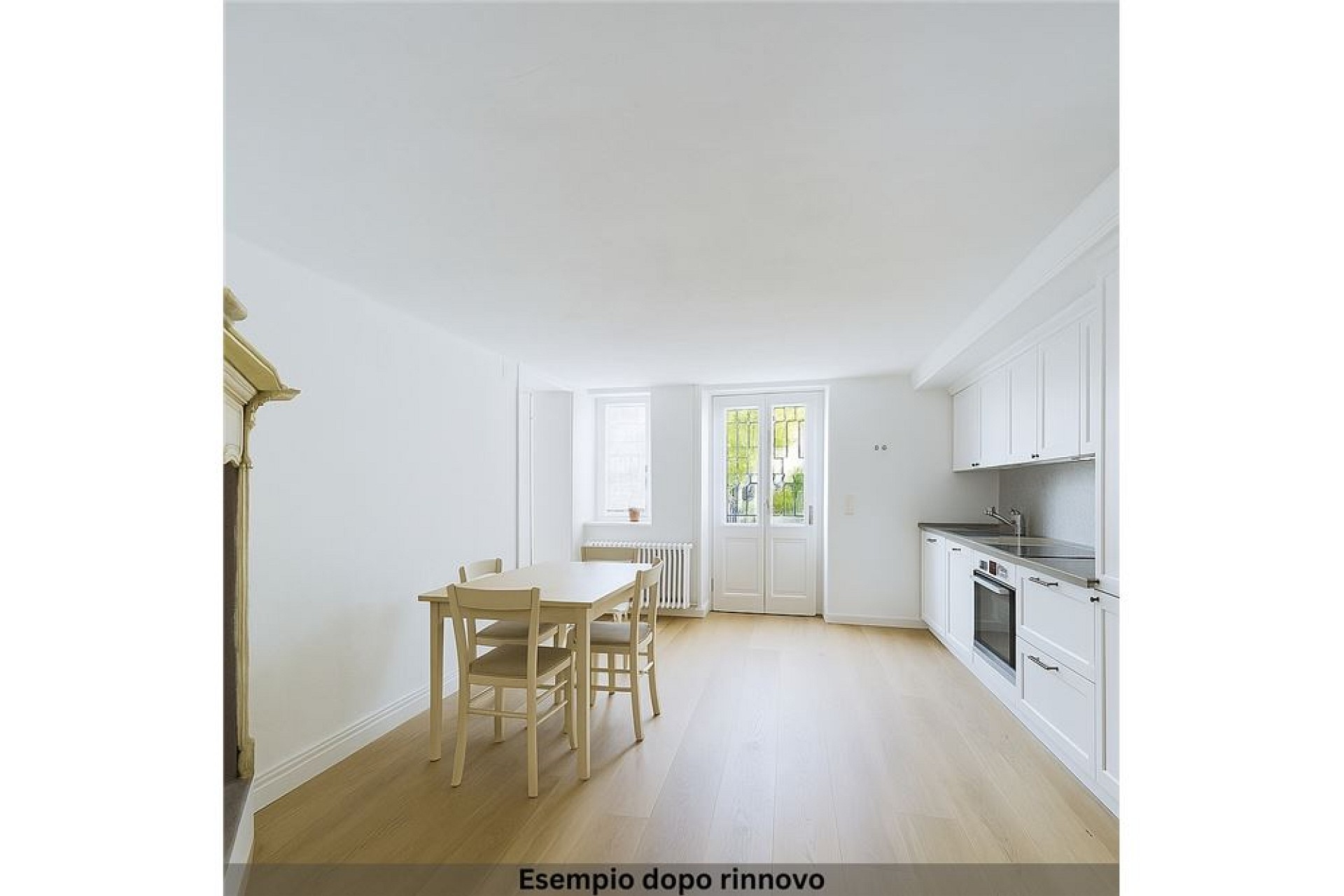 Renovierte Wohnküche mit Esstisch