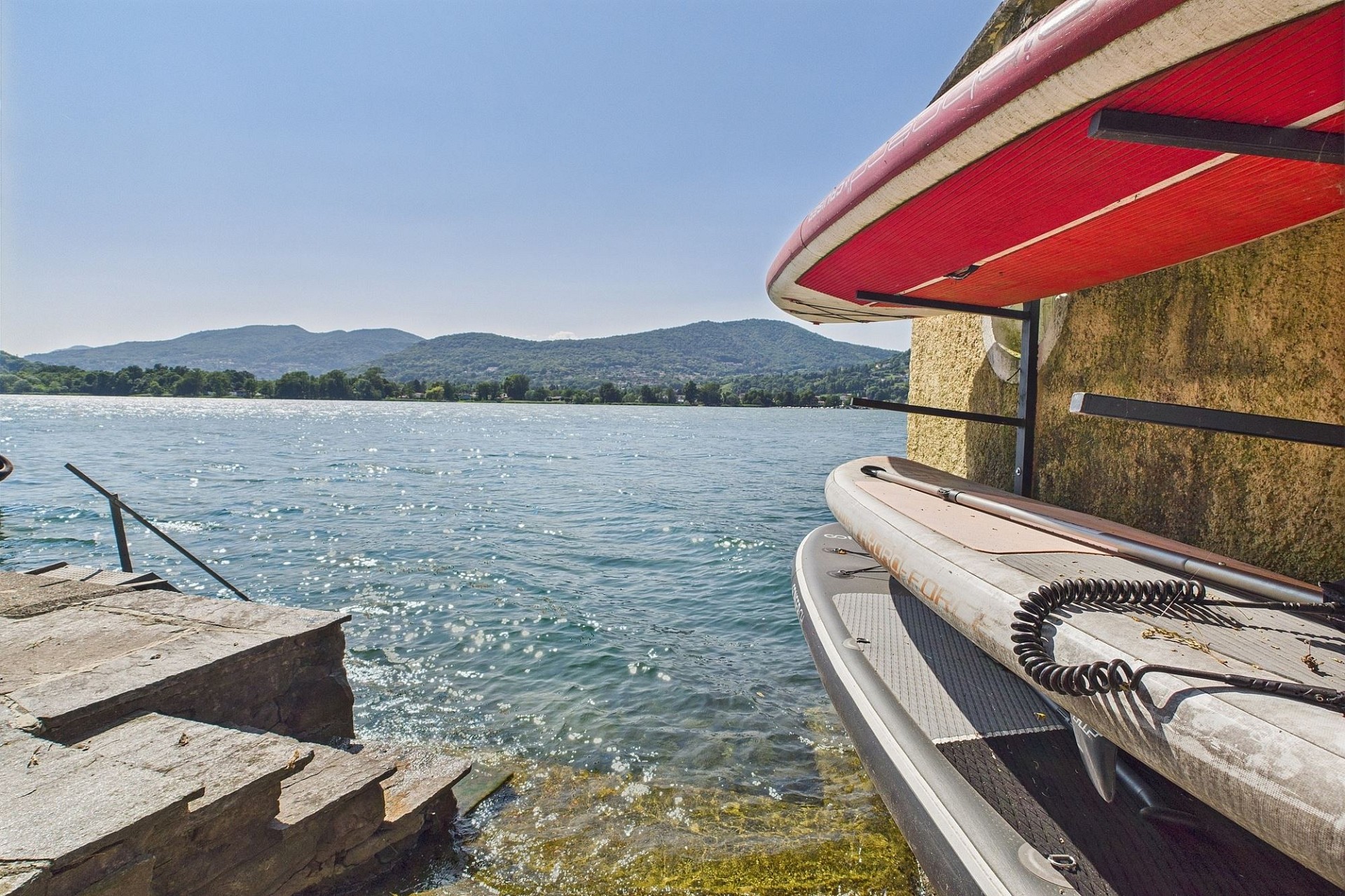 Bootshaus am Seeufer