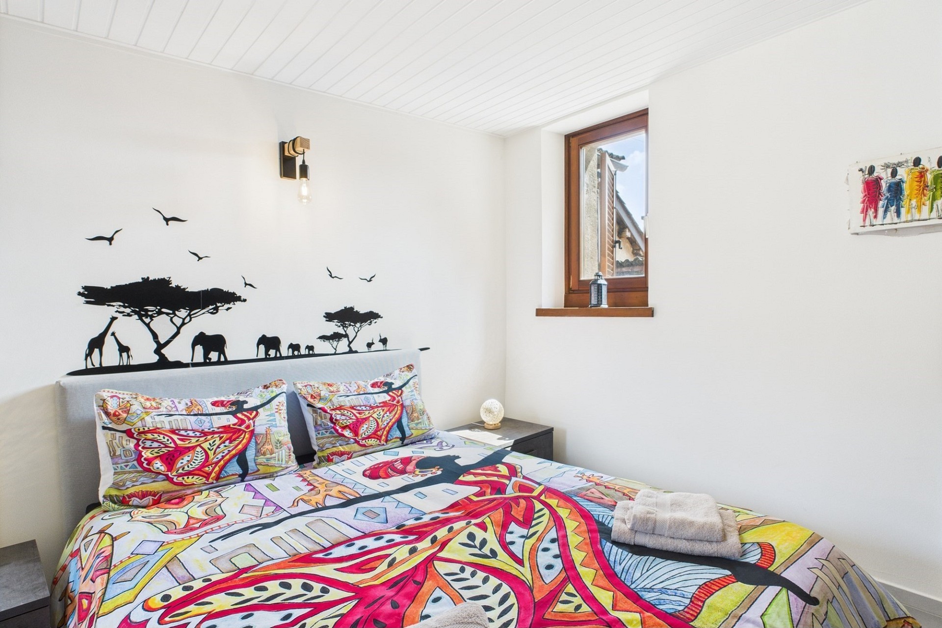Schlafzimmer mit Afrika-Dekor
