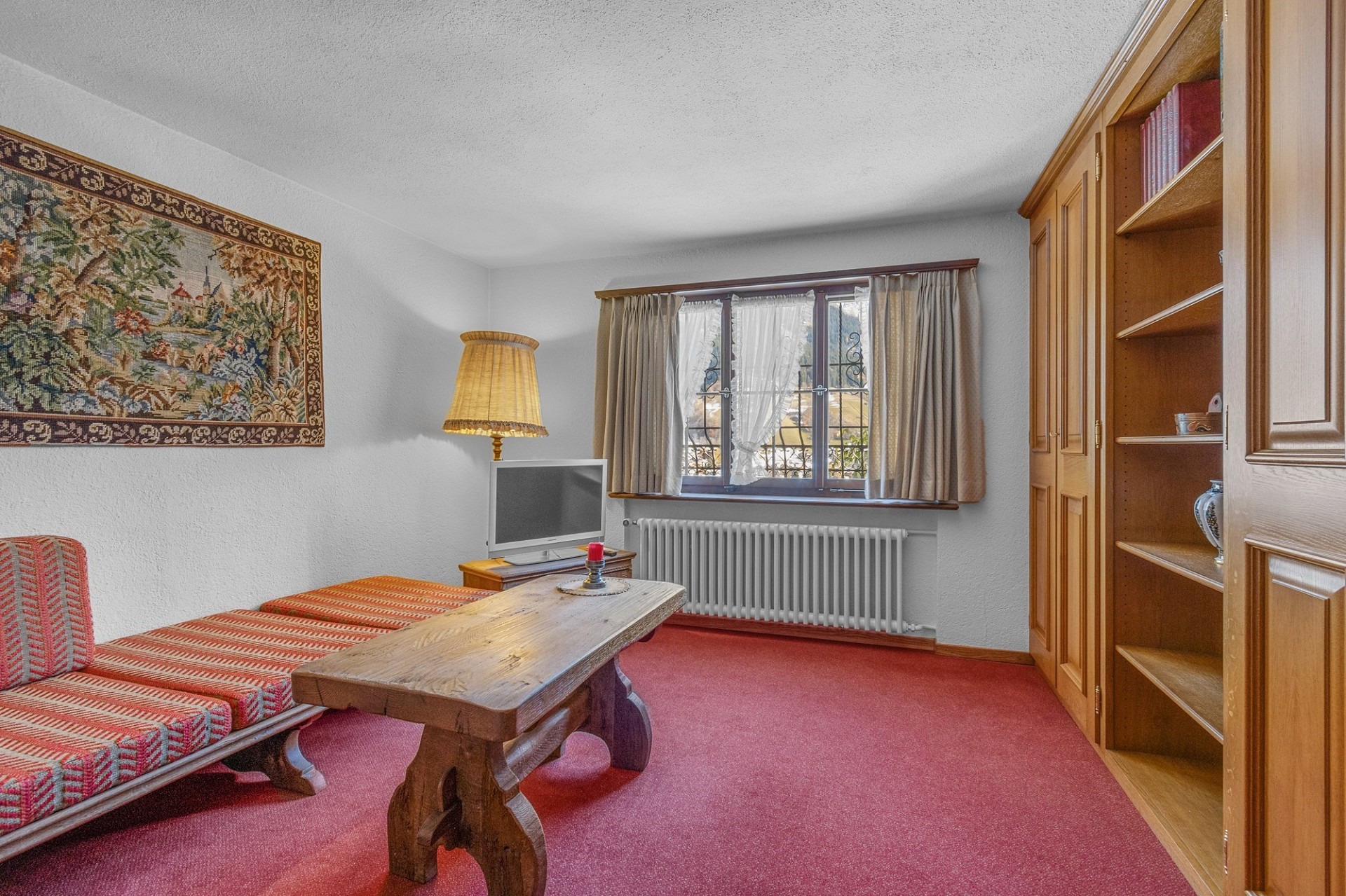 Gemütliches, traditionell eingerichtetes Wohnzimmer