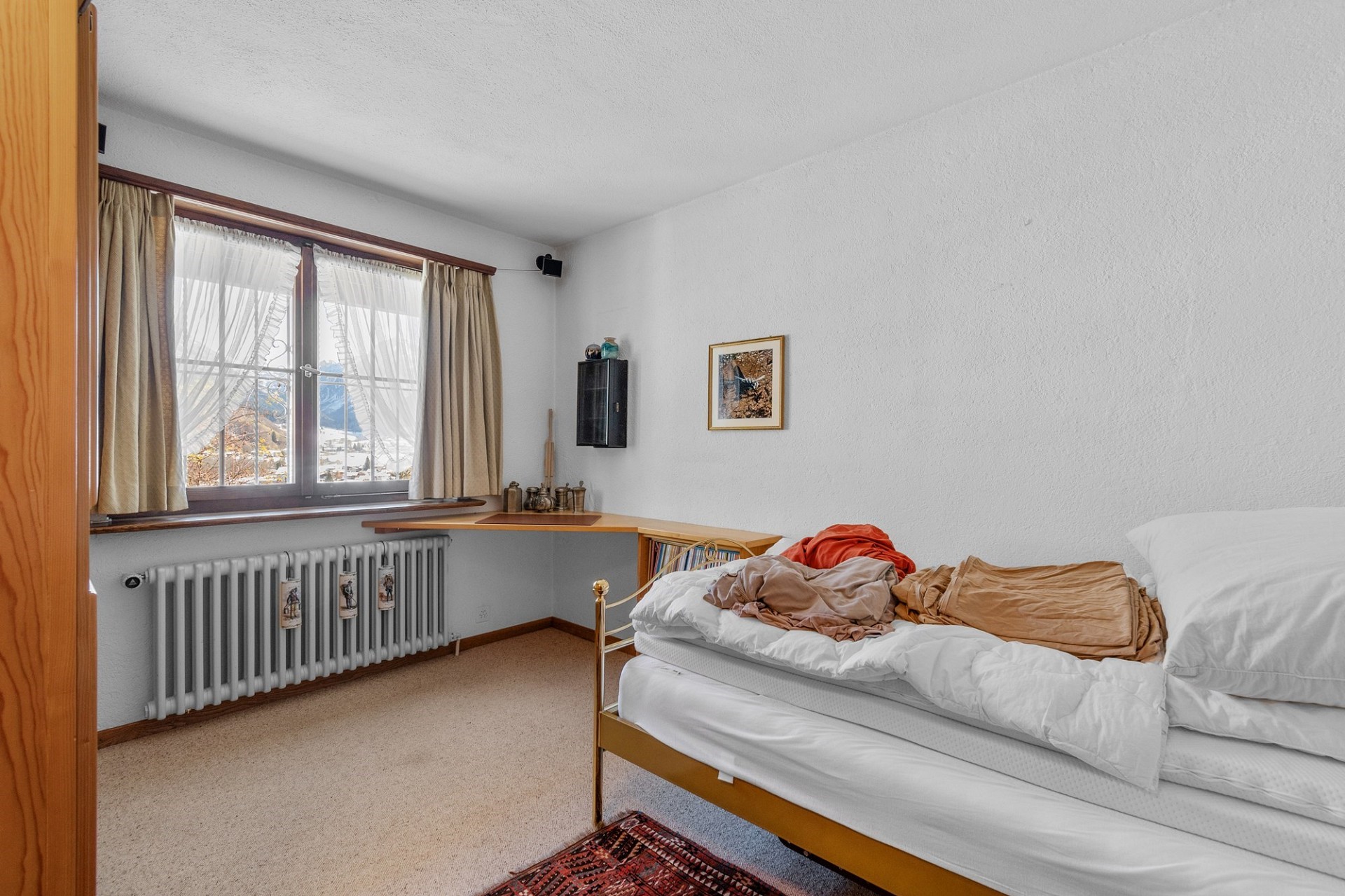 Schlafzimmer mit Bergblick