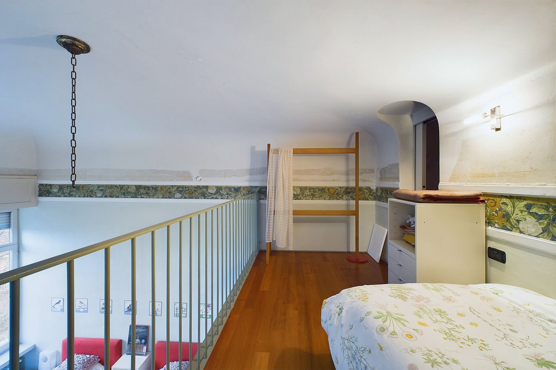 Maisonette-Schlafbereich mit Galerie