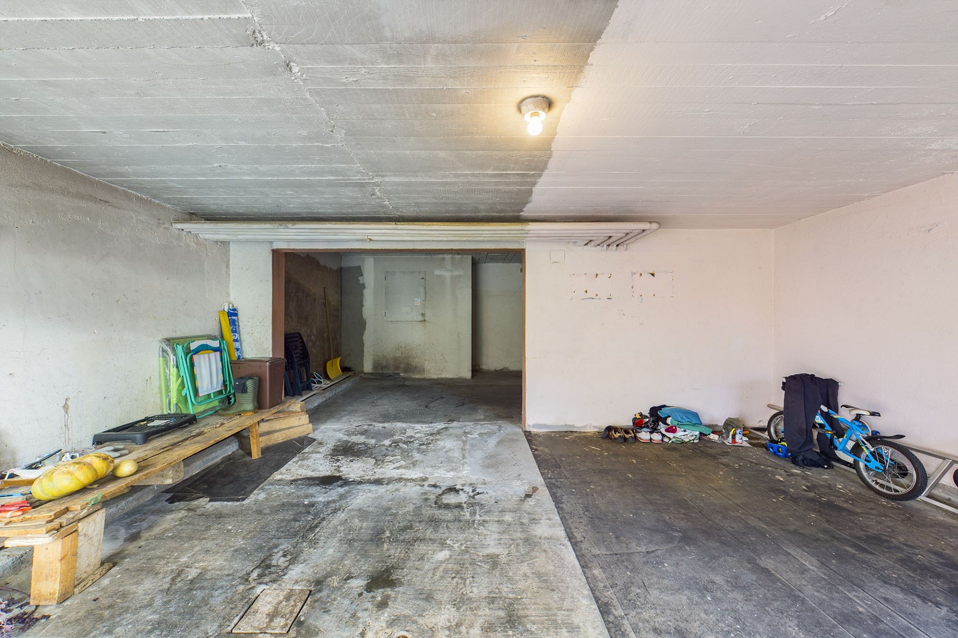 Unvollendeter Keller- oder Garagenraum