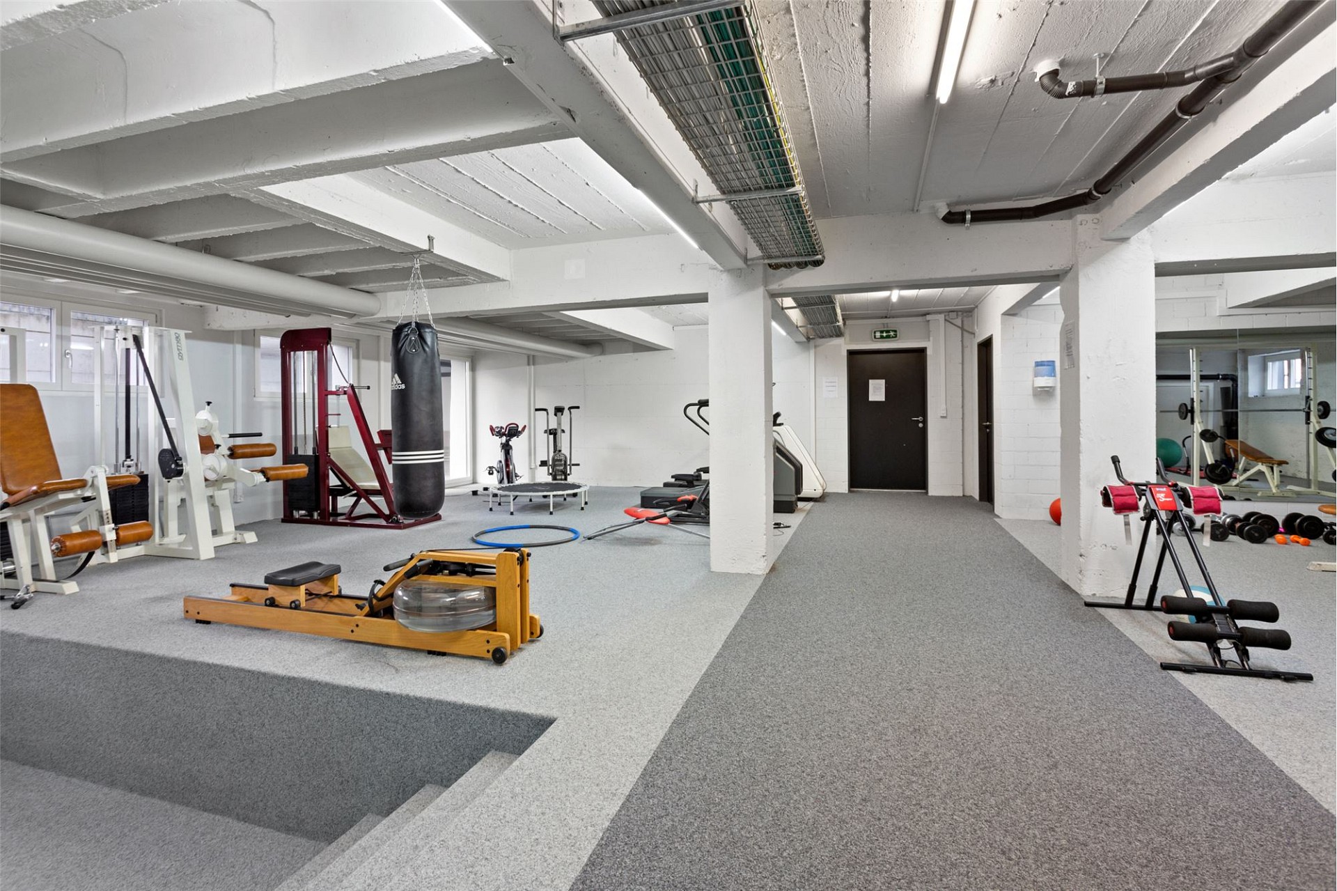Fitnessraum im Keller