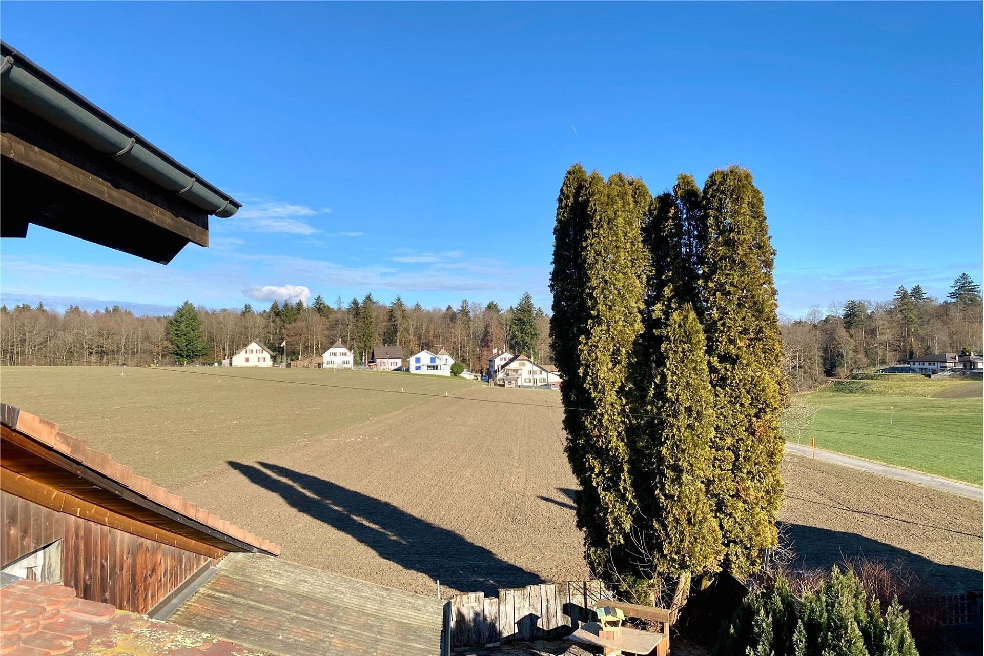 Ländliche Aussicht vom Gebäude