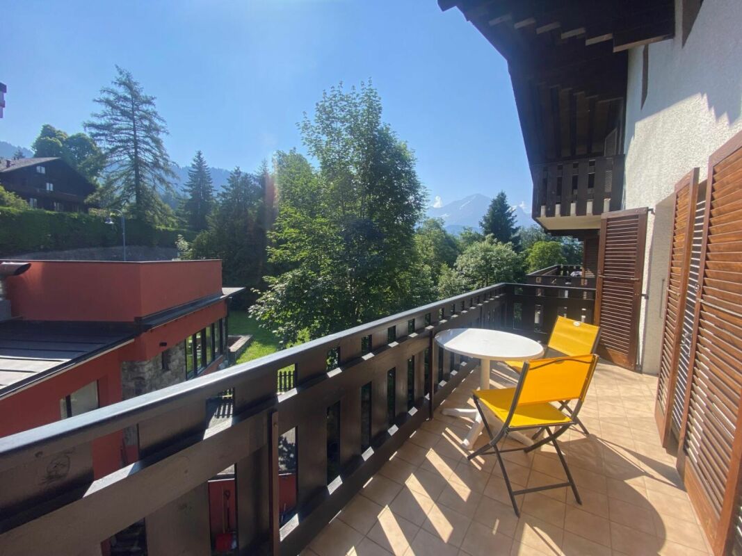 Balkon mit Bergblick