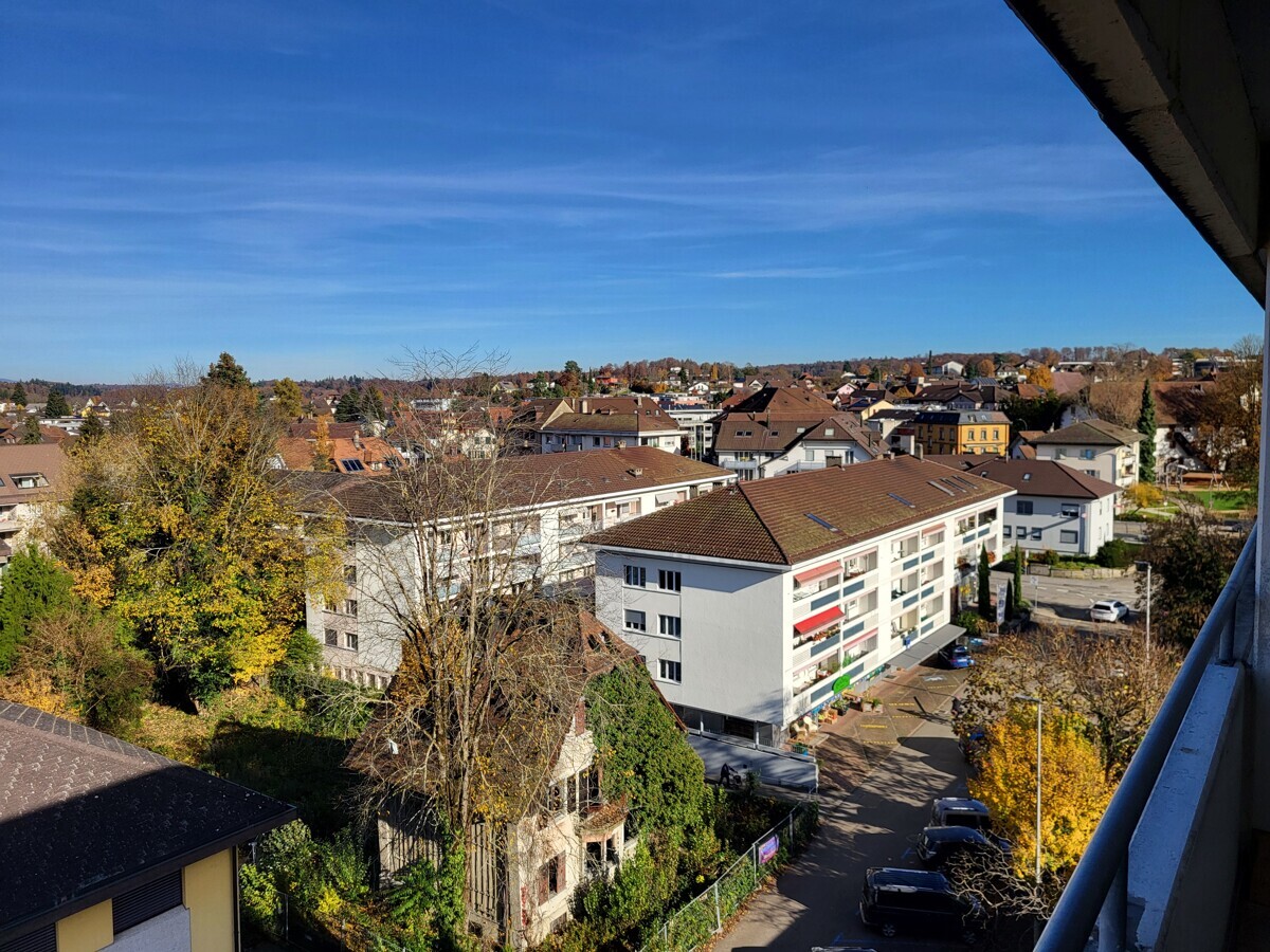 Stadtblick aus einem oberen Stockwerk