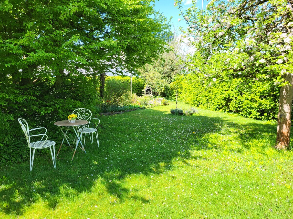 Garten mit Sitzgruppe
