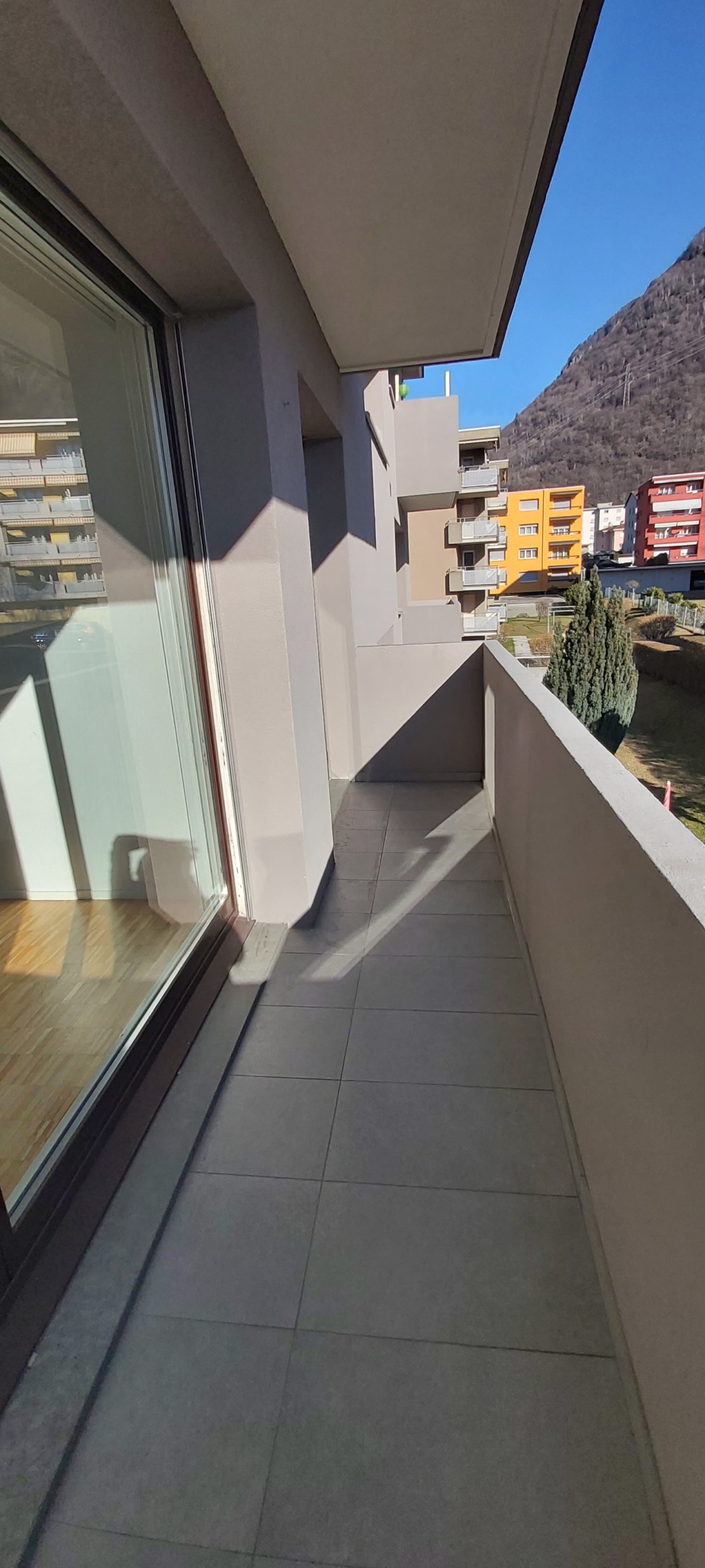 Balkon mit Bergblick