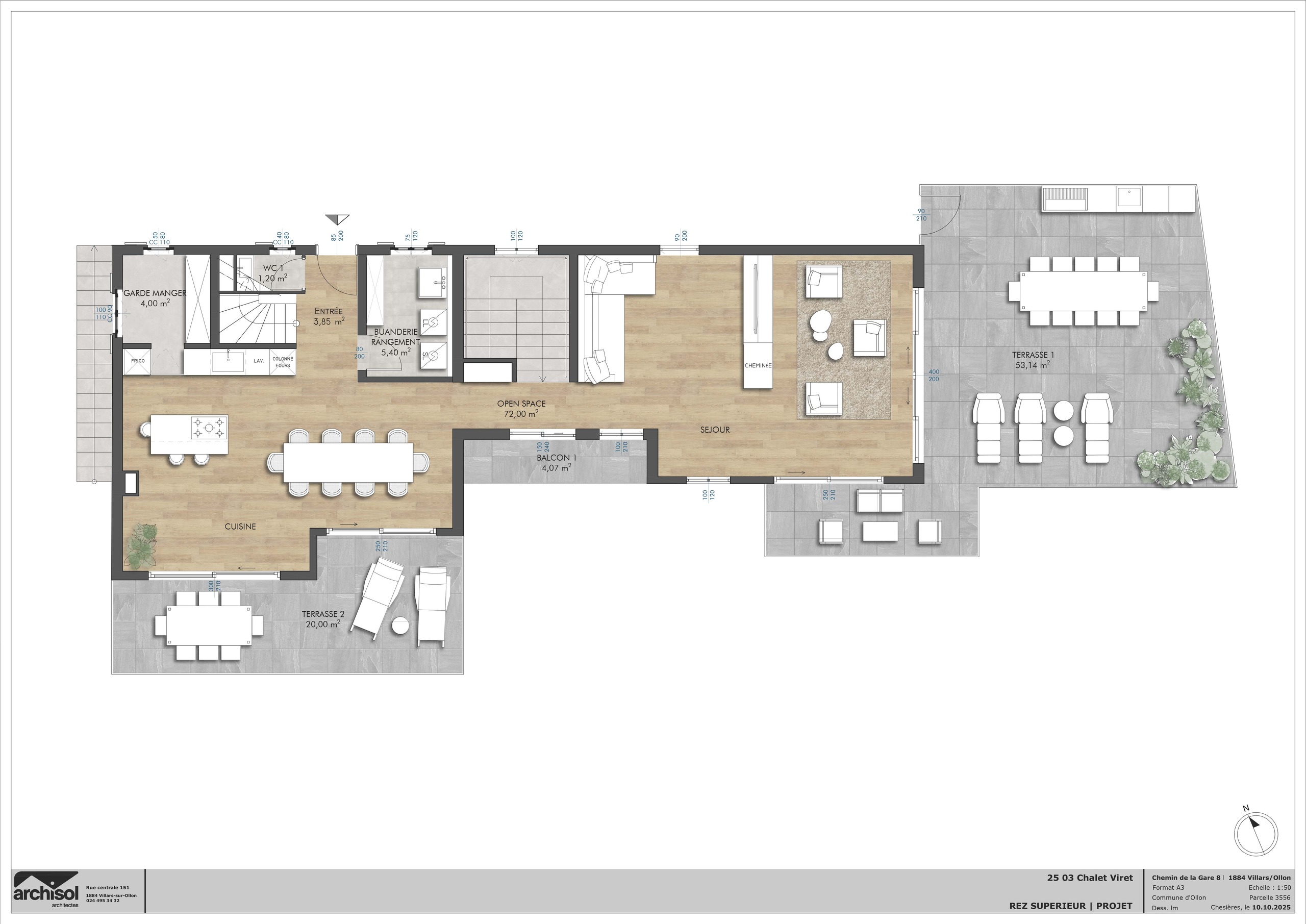 Grundriss einer großzügigen Wohnetage mit Terrassen