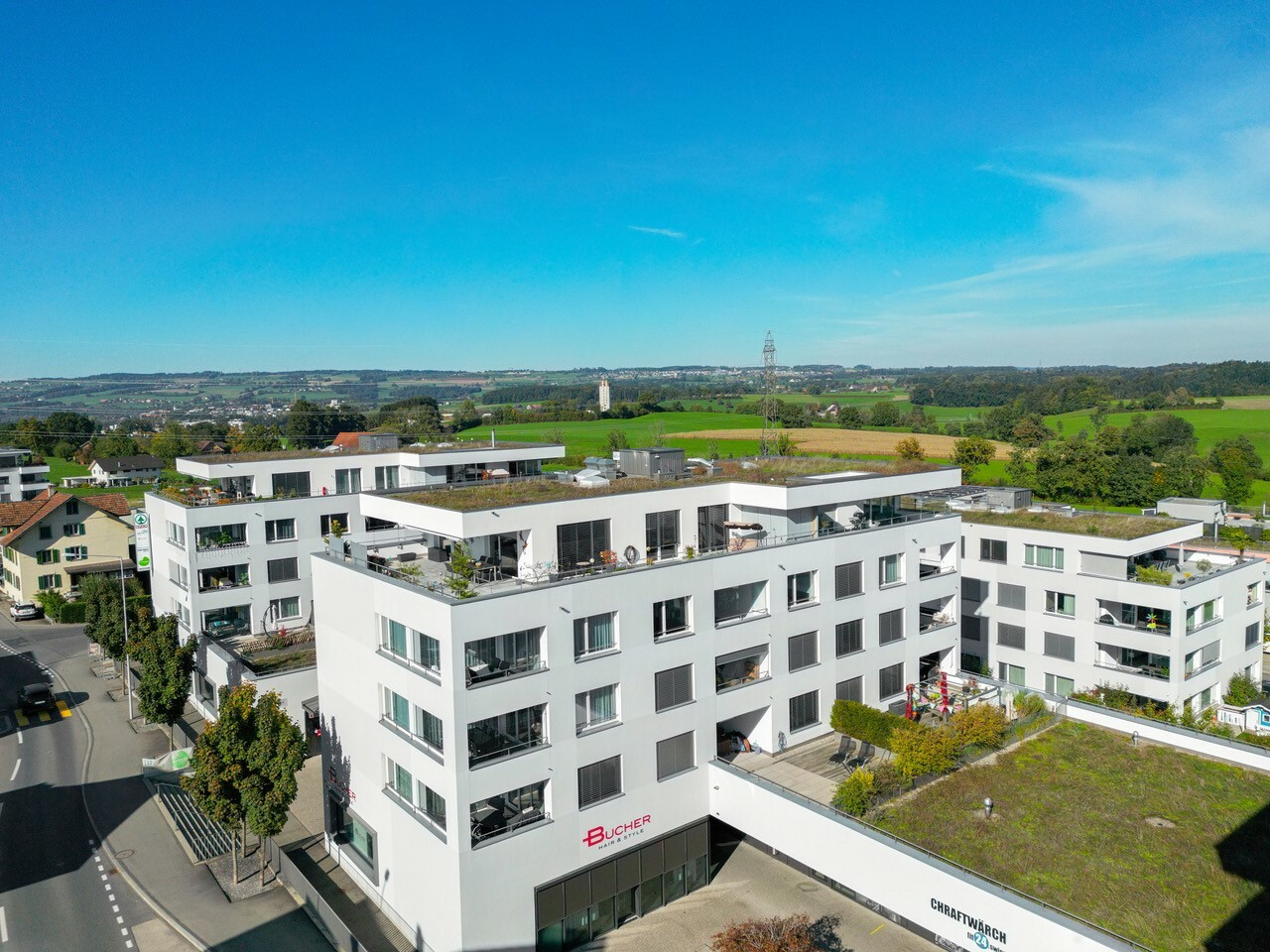 Moderne Wohnanlage mit Dachterrassen
