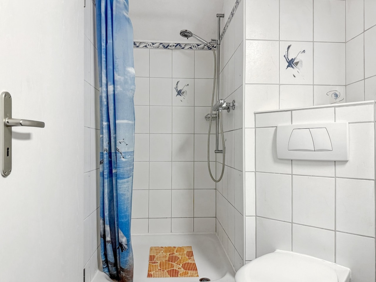 Kleines Duschbad mit WC
