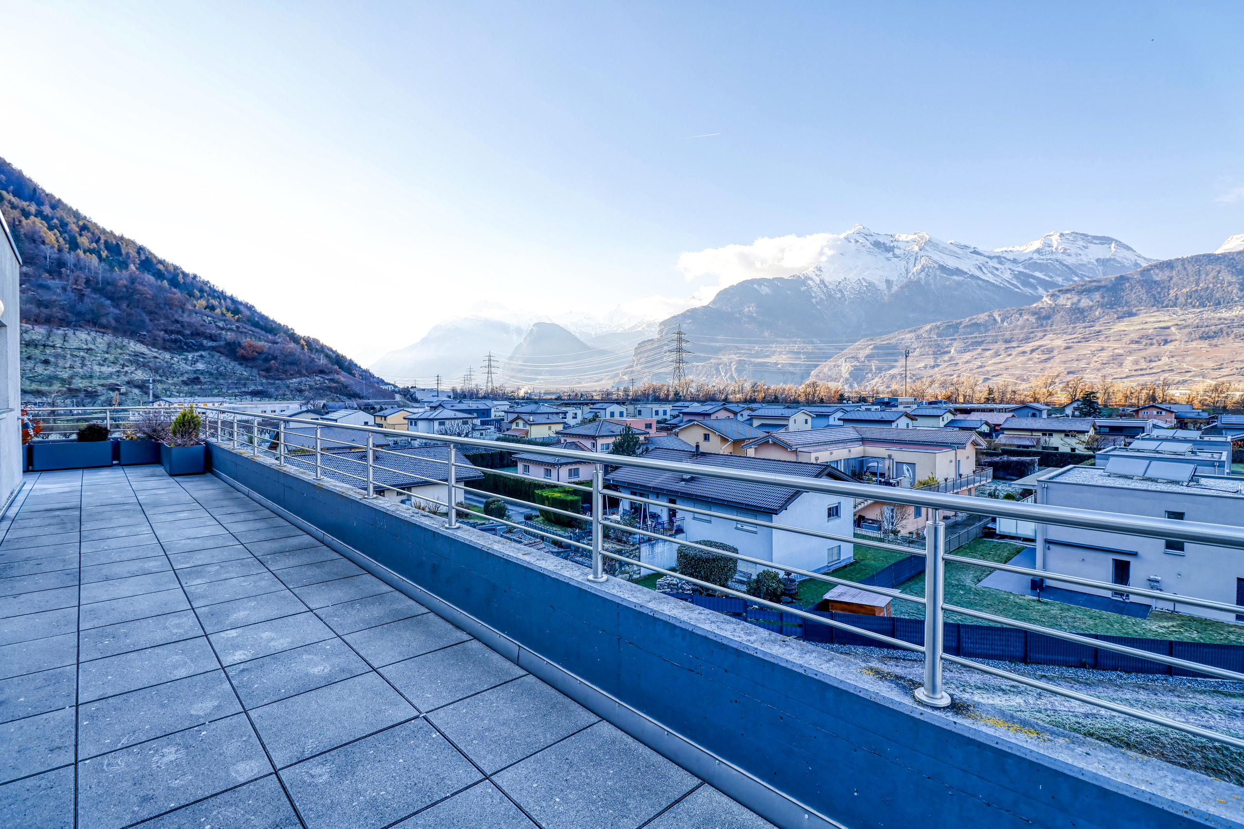 Balkon mit Bergblick