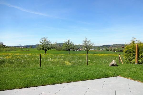 Garten mit freiem Ausblick