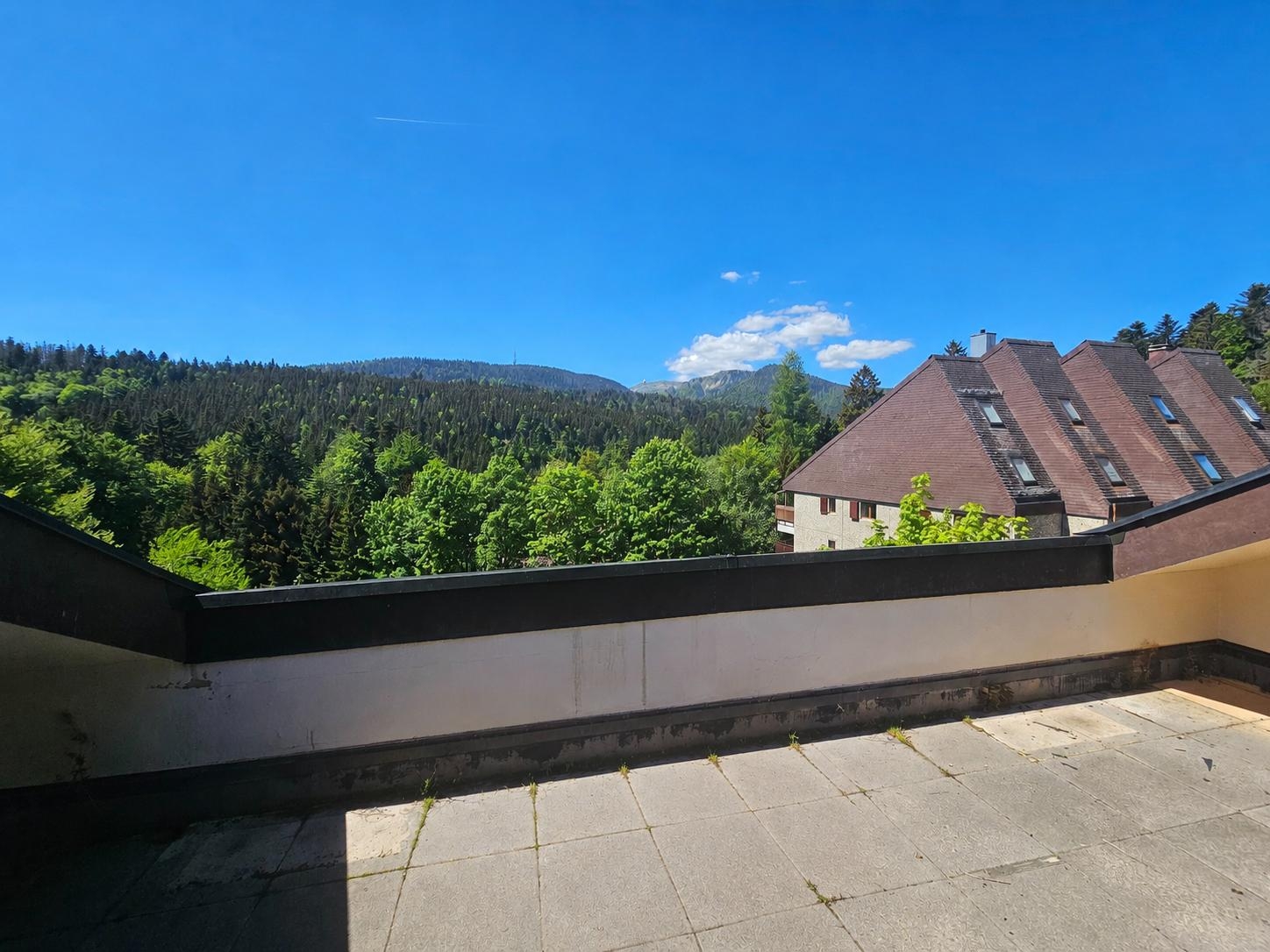 Dachterrasse mit Bergblick