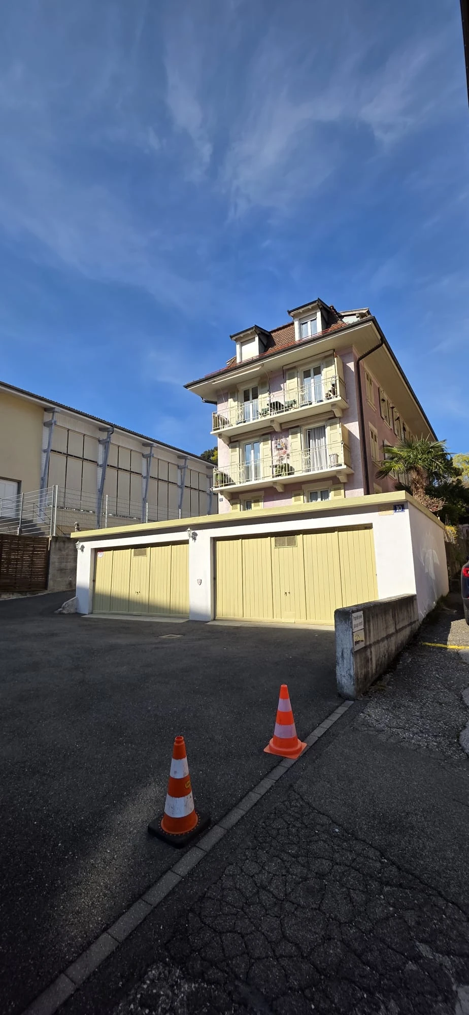 Performance-Gebäude in Lausanne — 8 Mietwohnungen plus Höhenpotenzial – Lausanne