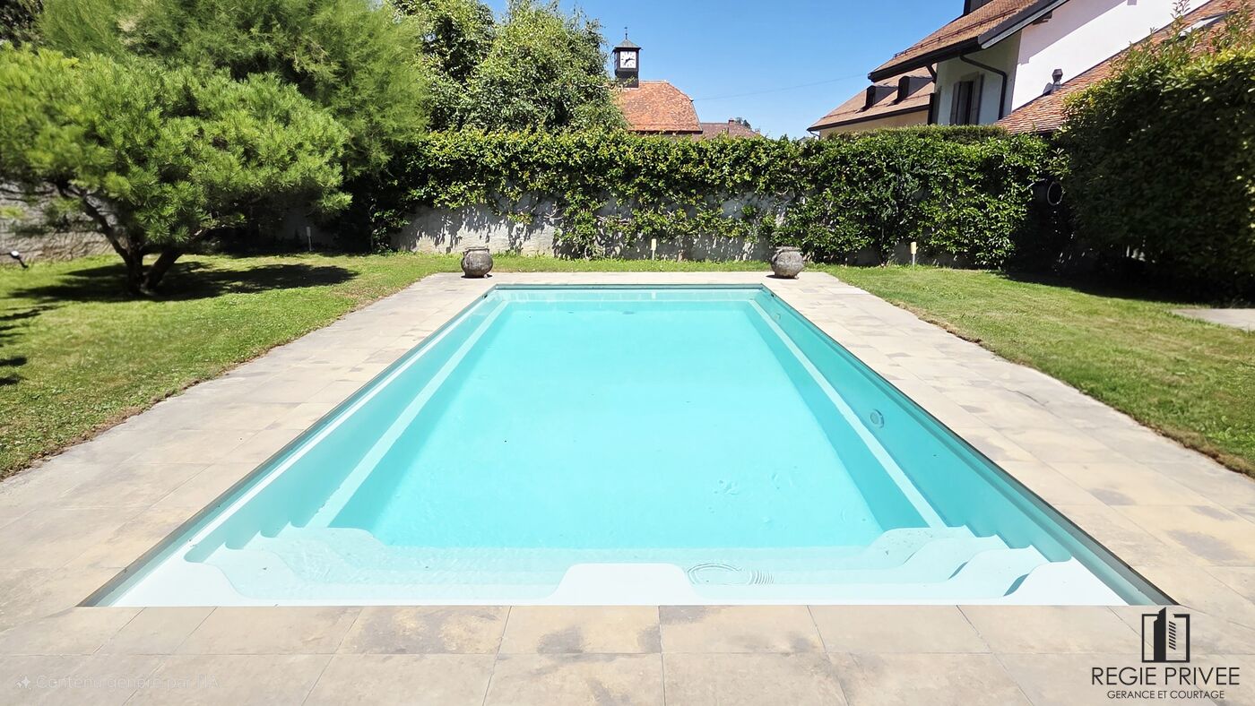 Garten mit Pool
