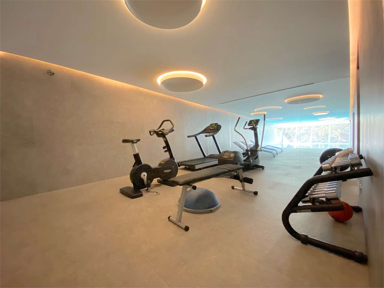 Moderner Fitnessraum