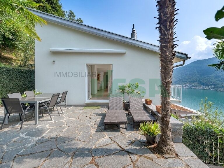 Terrasse mit Seeblick